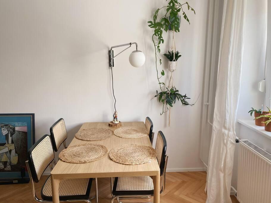 Cosy Apartment Tivoli Center Free Park Ljubljana Buitenkant foto